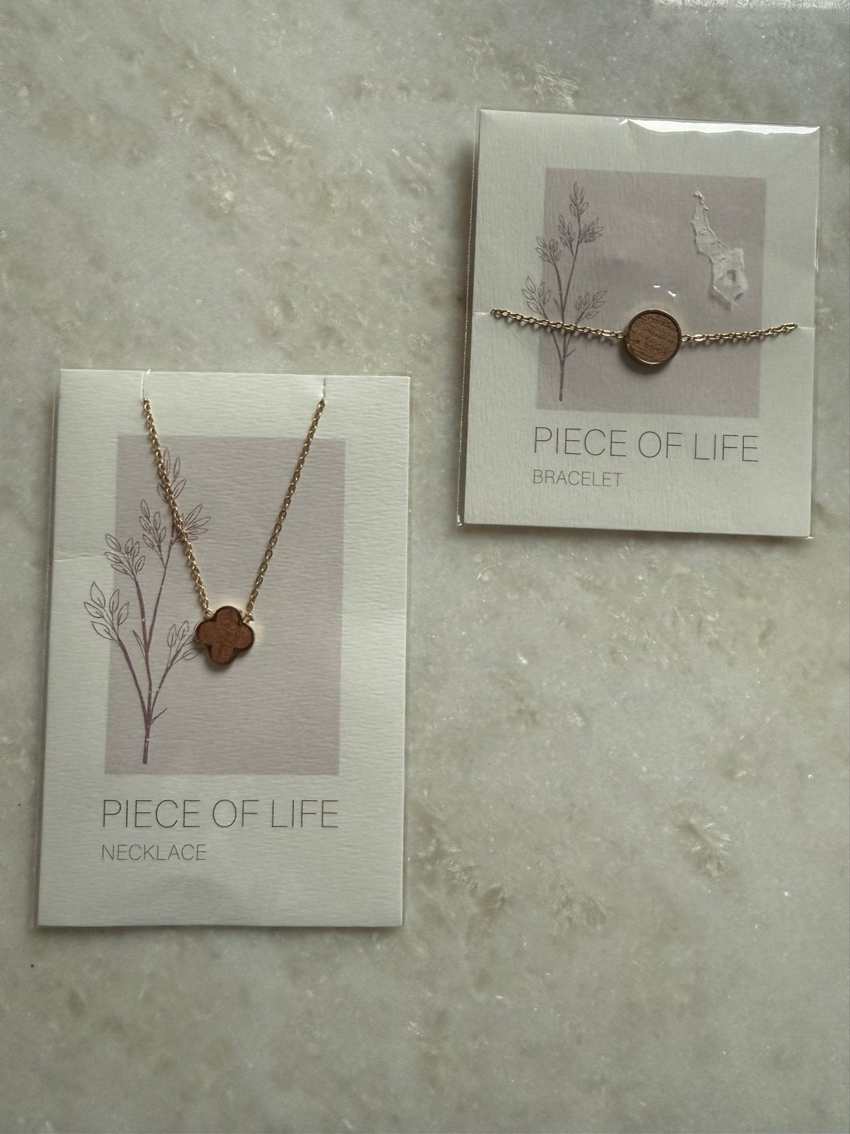 Piece of Life ketting en armband set, Nieuw, Ophalen of Verzenden, Goud, Overige materialen