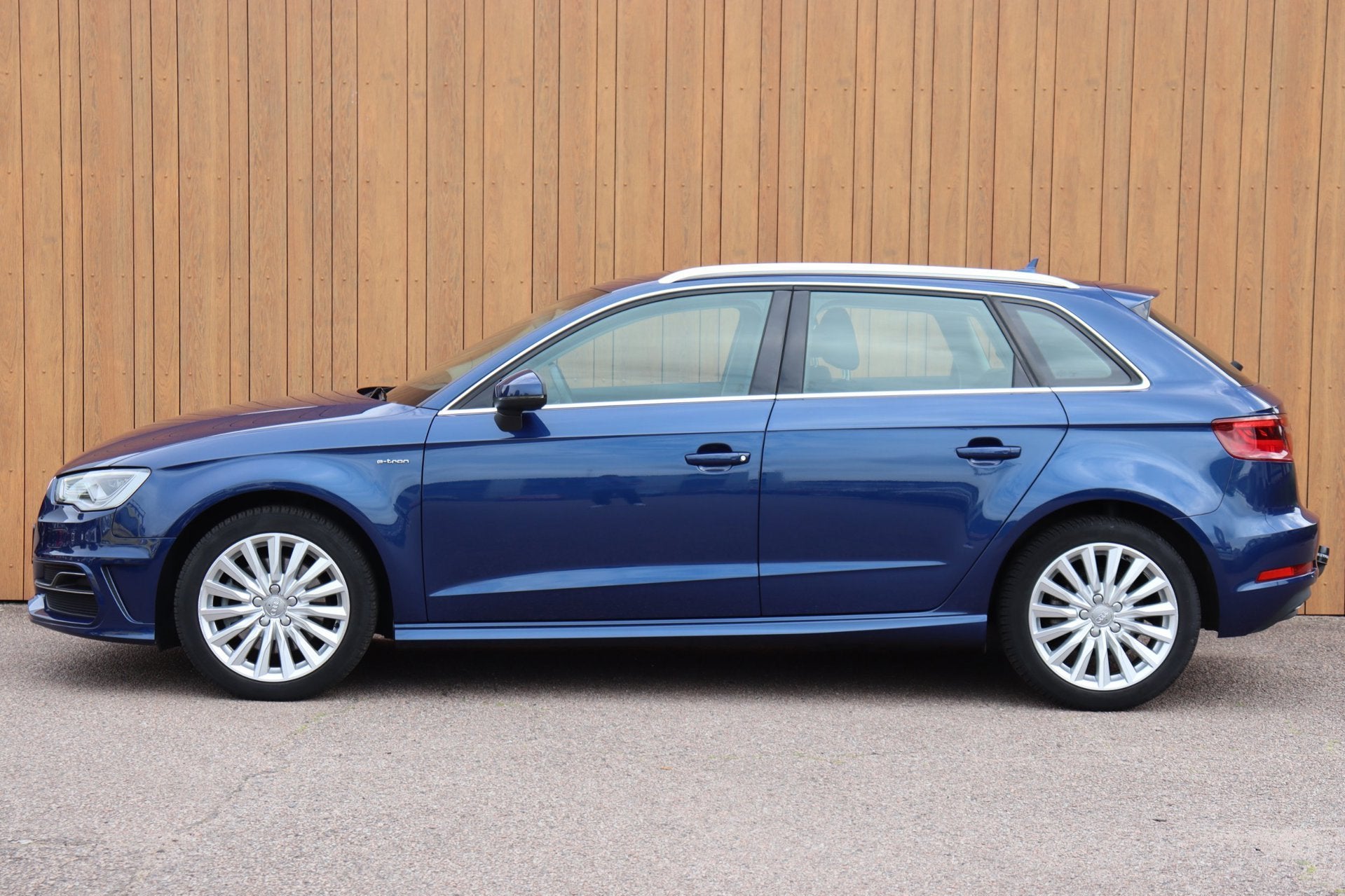 Audi A3 Sportback 1.4 e-tron PHEV Attraction Pro Line plus c, Gebruikt, 4 cilinders, Blauw, Plug-in hybride