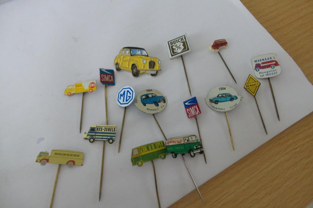 oude reclame speldjes auto merken, Ophalen of Verzenden, Zo goed als nieuw, Transport, Speldje of Pin
