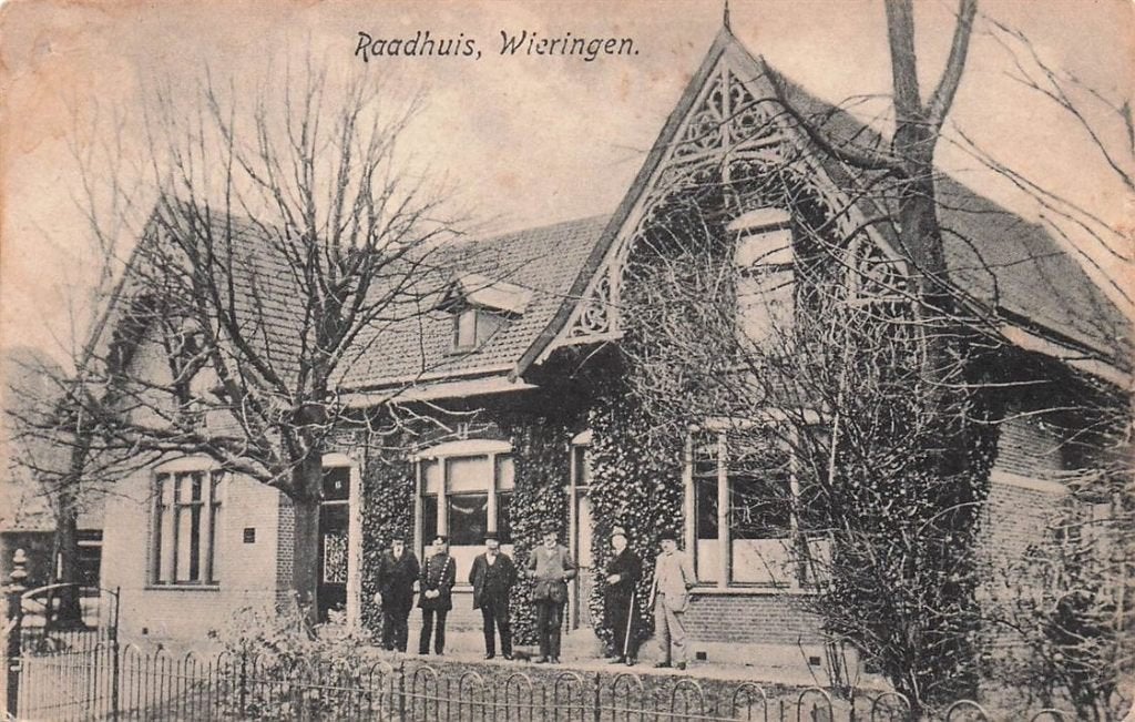 703-335-027 Raadhuis Wieringen, Verzenden, Voor 1920, Noord-Holland