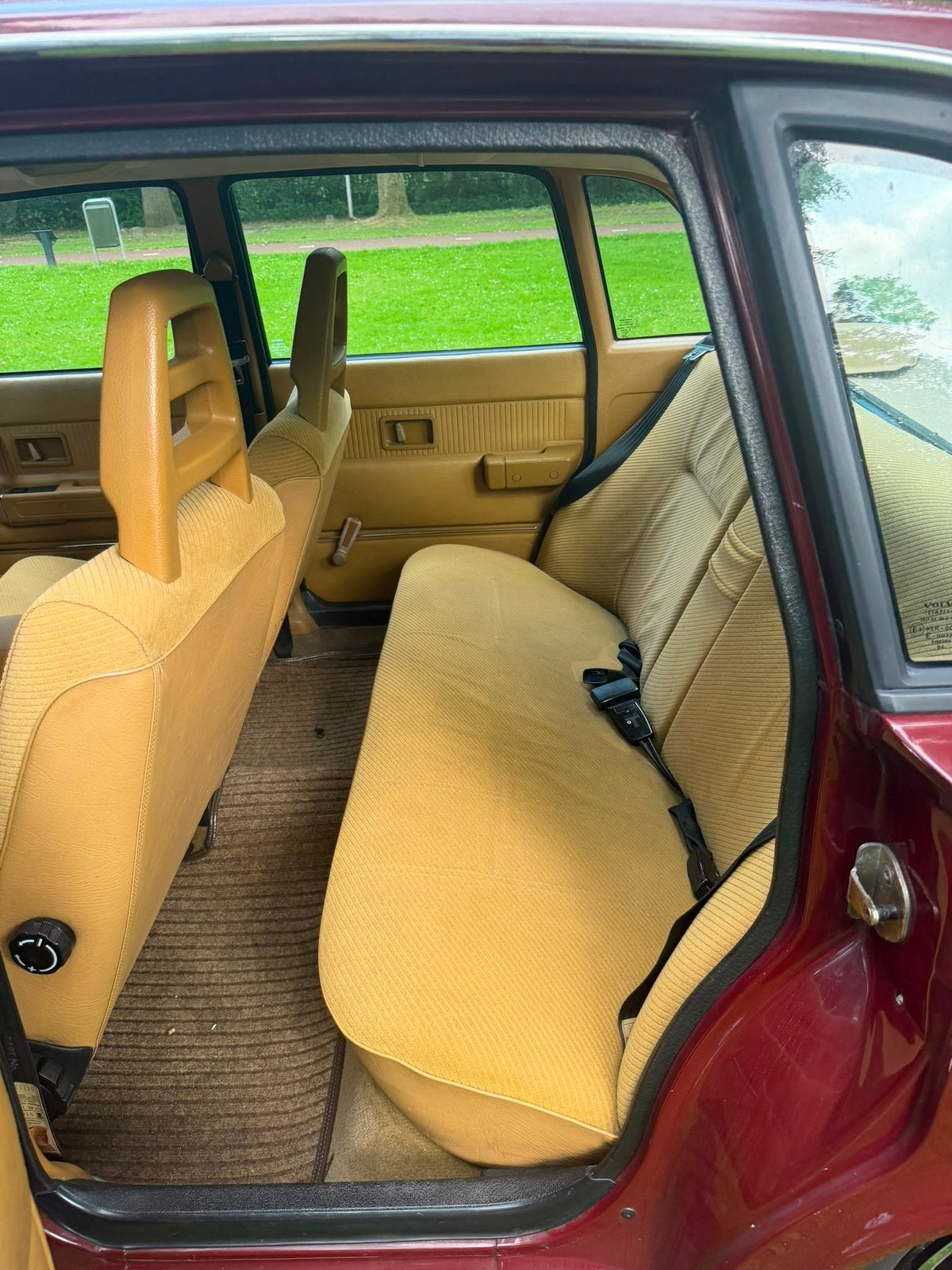 Volvo 244 diesel 1984 bordeaux Rood belastingvrij, foto 10