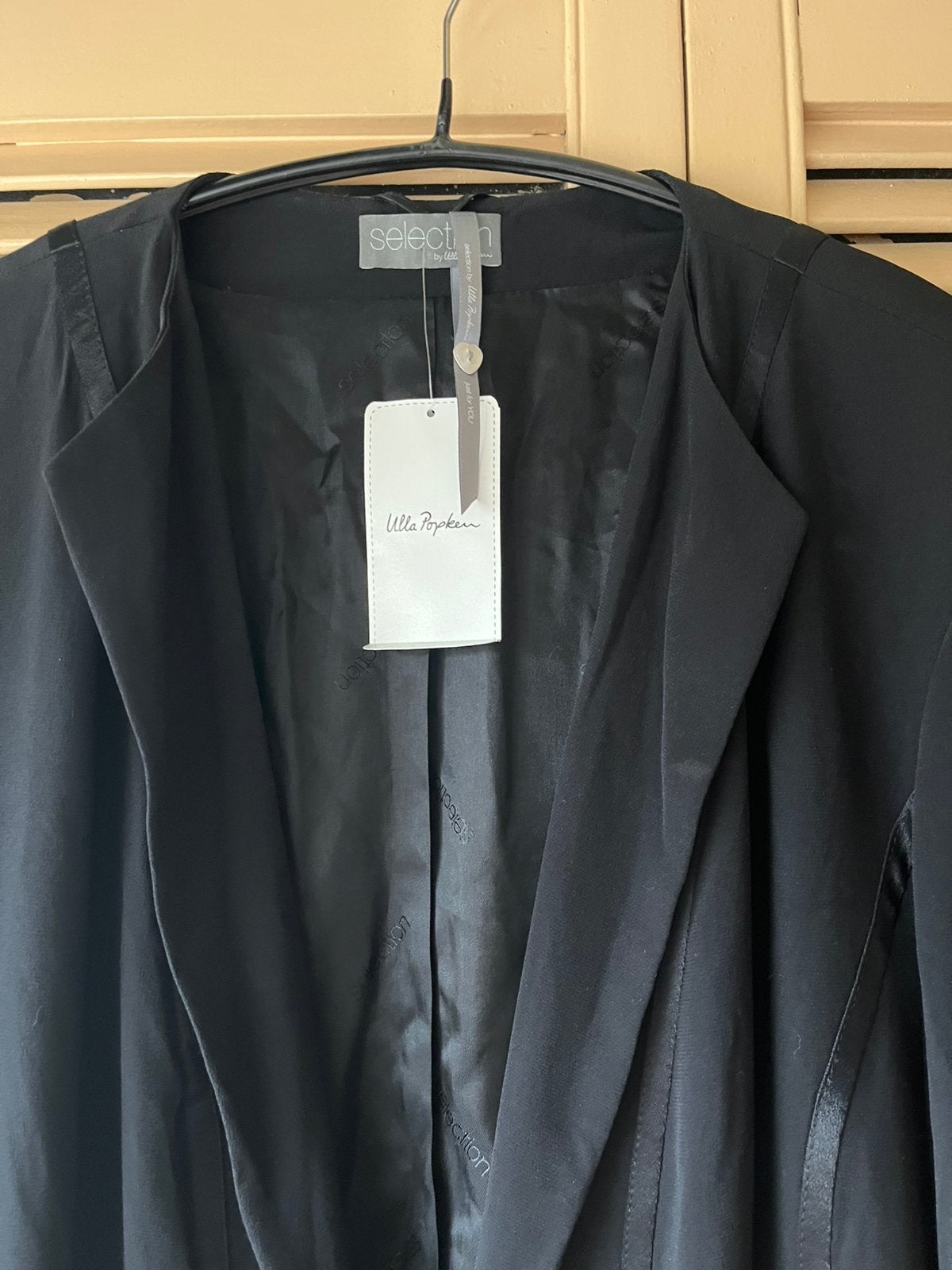 Zwart jasje Ulla Popken maat 46, Zwart, Maat 46/48 (XL) of groter, Nieuw, Ophalen of Verzenden