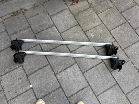 Thule Rapid System 754 voetenset en kitset Volvo V70, 2007, Auto diversen, Ophalen of Verzenden, Gebruikt