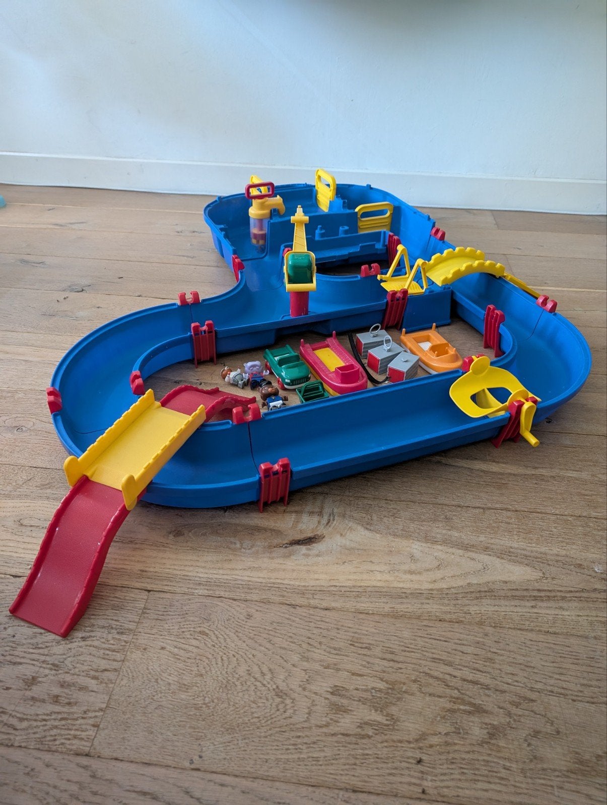 Superleuke Aquaplay waterbaan met accessoires!, Ophalen, Gebruikt