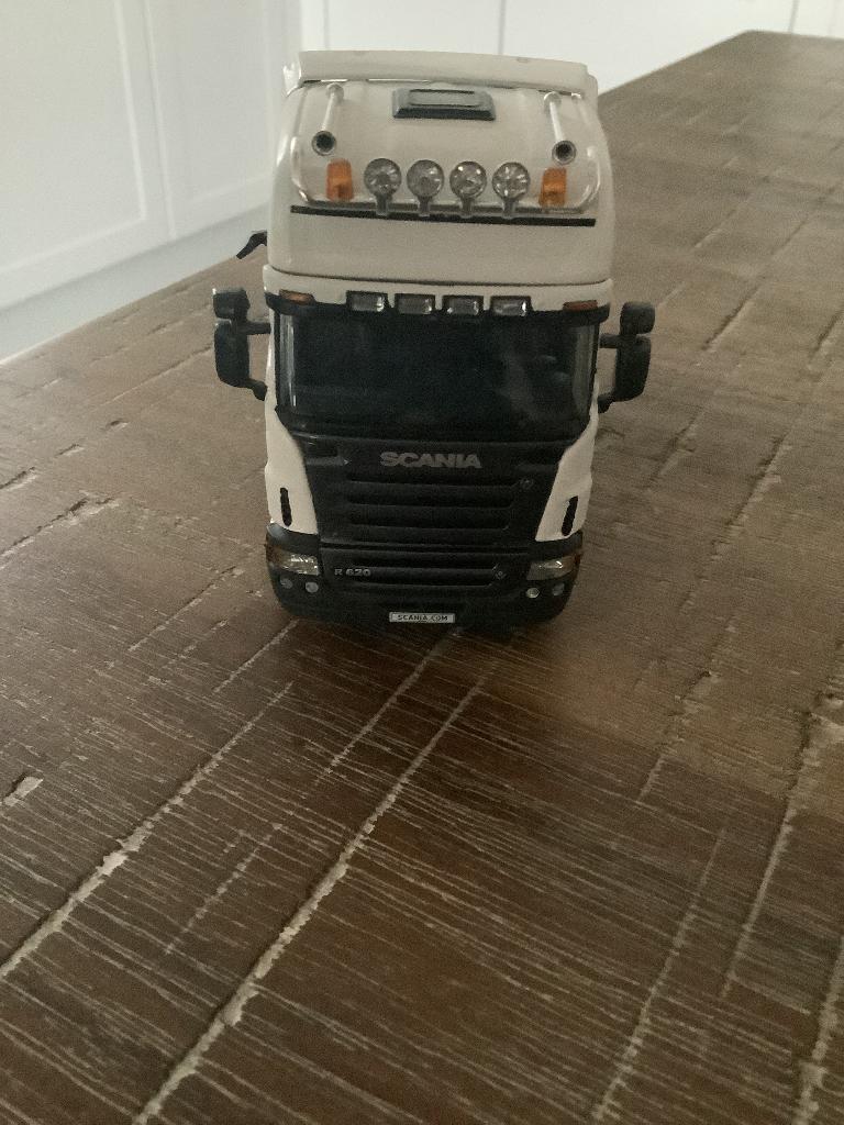Wsi Scania zwaar transport trekker 8x2 1:50, Ophalen of Verzenden, Zo goed als nieuw, Bus of Vrachtwagen, Wsi