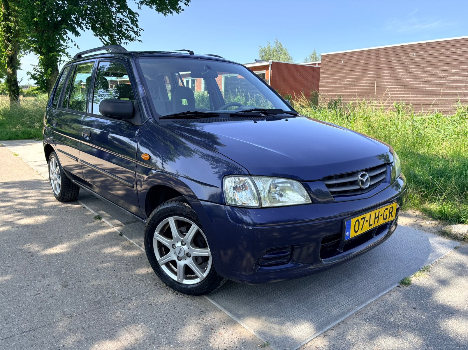 Mazda Demio 1.5 Automaat | Exclusive | APK 2027 | NL Auto, Auto's, Blauw, Origineel Nederlands, Bedrijf, Grijs