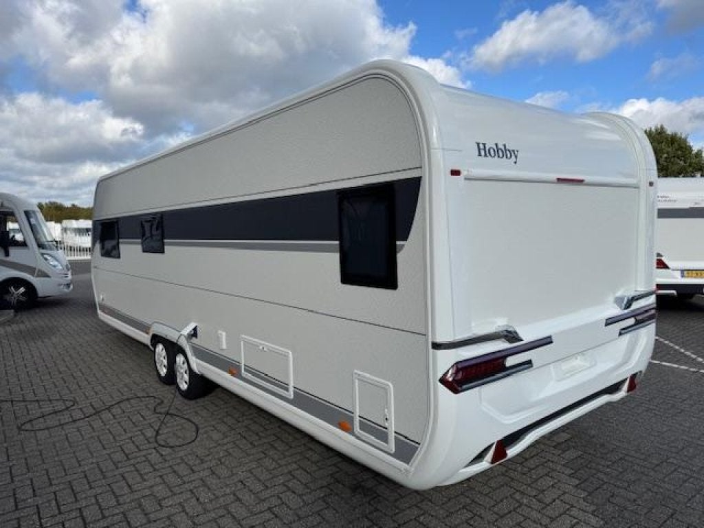 Hobby Prestige 720 WQC 2026 SALE €4713,- KORTING!, Standaardzit, Hobby, 7 tot 8 meter, Lengtebed