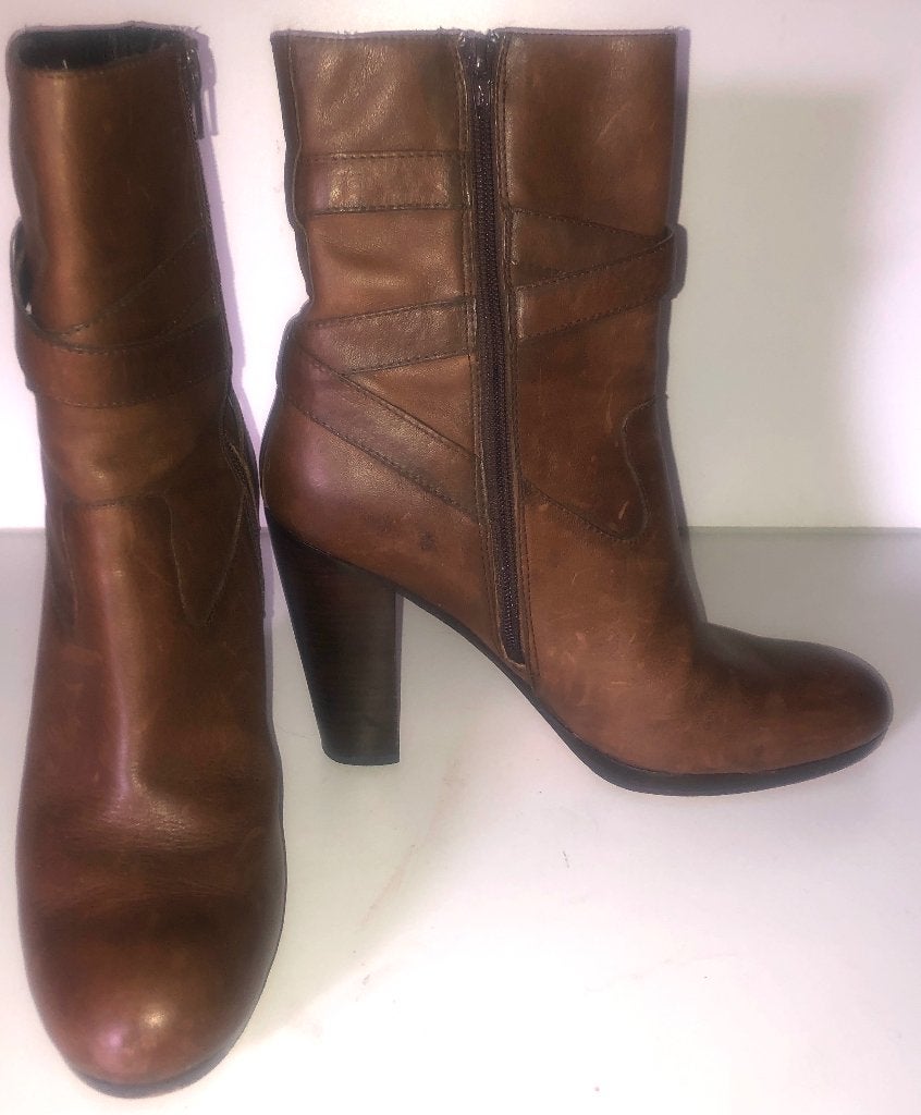 Ash bruin leren stoere laarzen maat 41 izgst, Kleding | Dames, Bruin, Lage of Enkellaarzen, Ophalen of Verzenden, Zo goed als nieuw
