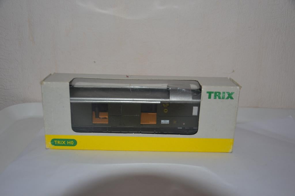 Trix express nr-33311, Gelijkstroom, Trix, Wagon, Ophalen of Verzenden