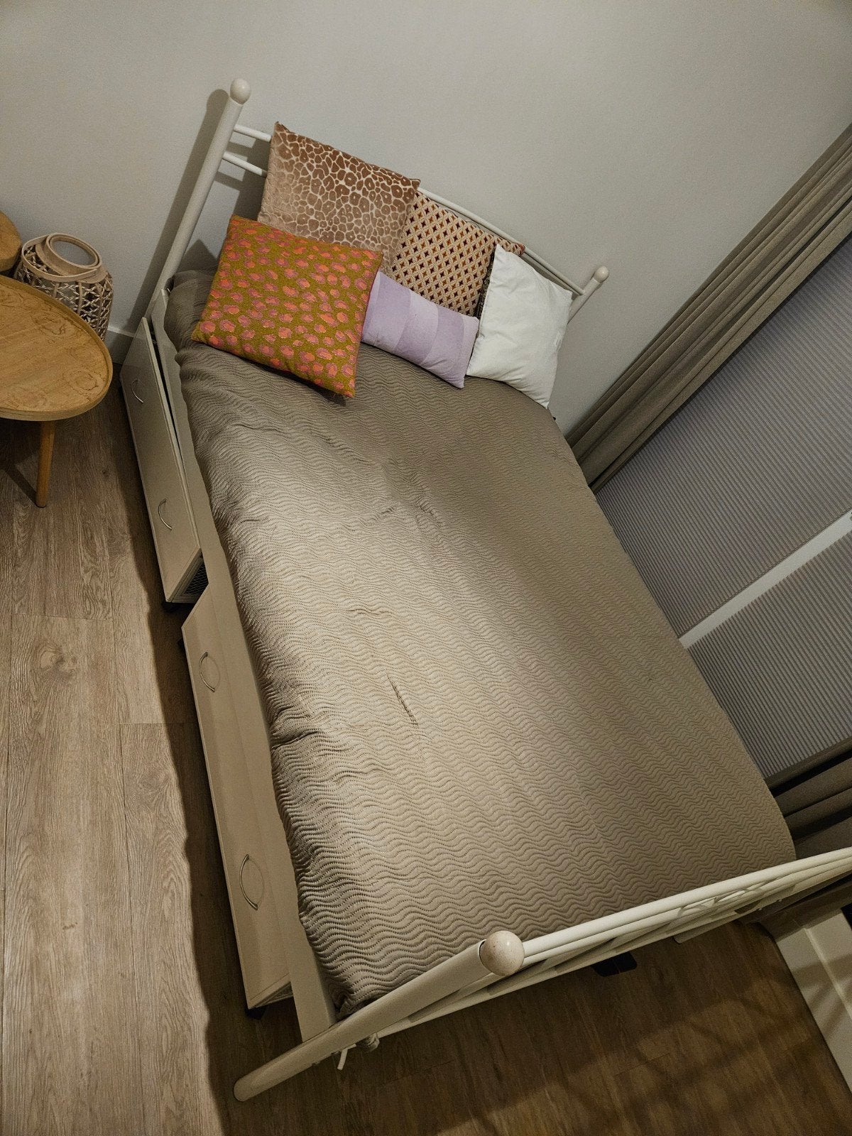 Tweepersoonsbed 140x200 cm met opbergruimte, Huis en Inrichting, Gebruikt, Wit, Tweepersoons, 200 cm