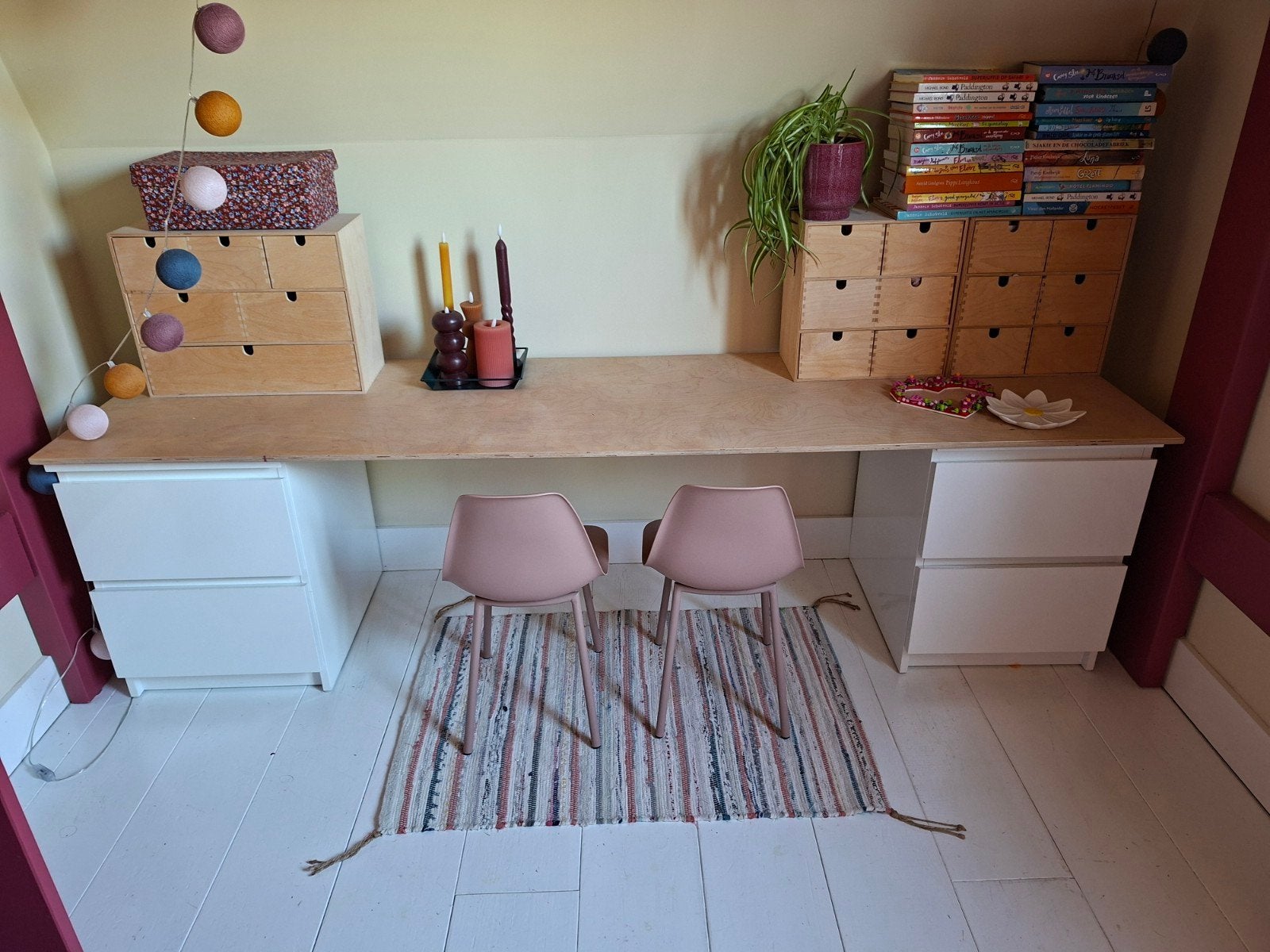 Twee IKEA ladekastjes evt. met plank voor kinderbureau, Huis en Inrichting, Ophalen, Overige materialen, Minder dan 50 cm, Gebruikt