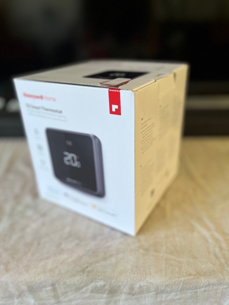 Honewell Home T6 slimme thermostaat met gateway, Ophalen of Verzenden, Slimme thermostaat, Zo goed als nieuw