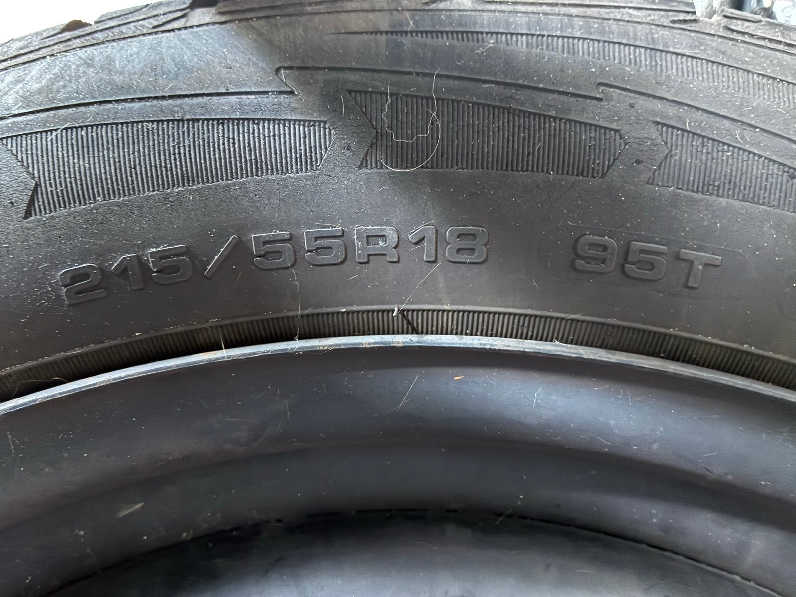 ID3 Winterbanden 215/55 R18 95T op 18 inch stalen velg, Ophalen, 18 inch, Banden en Velgen, Winterbanden