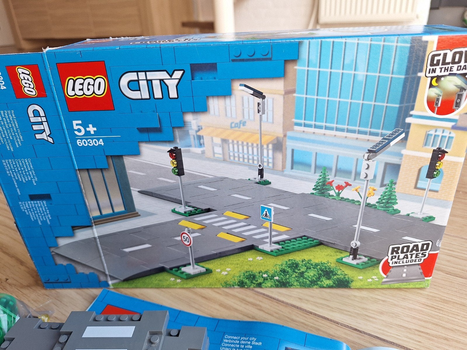 Lego City 60304 - Wegplaten met Verkeerslichten, Inclusief instructies, City, Lego, Ophalen of Verzenden