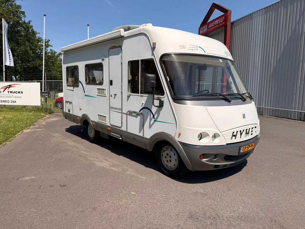 Hymer B 534 motor Airco 2.8 met motor airco (bj 2000), Integraal, Bedrijf, Hymer, Rondzit