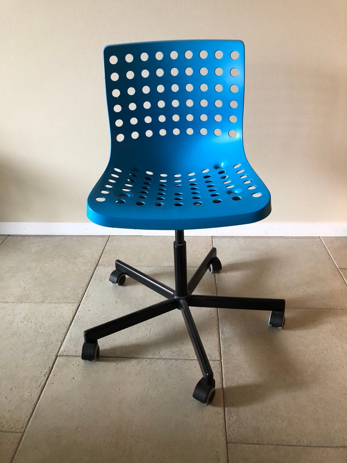 Blauwe bureaustoel met wieltjes, Ophalen, Gebruikt, Blauw, Bureaustoel