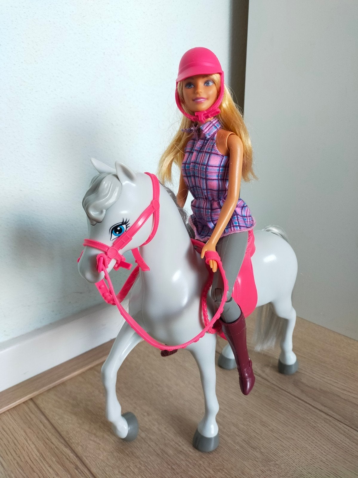 Zgan! Barbie ruiter met paard! Compleet., Ophalen of Verzenden, Zo goed als nieuw, Barbie
