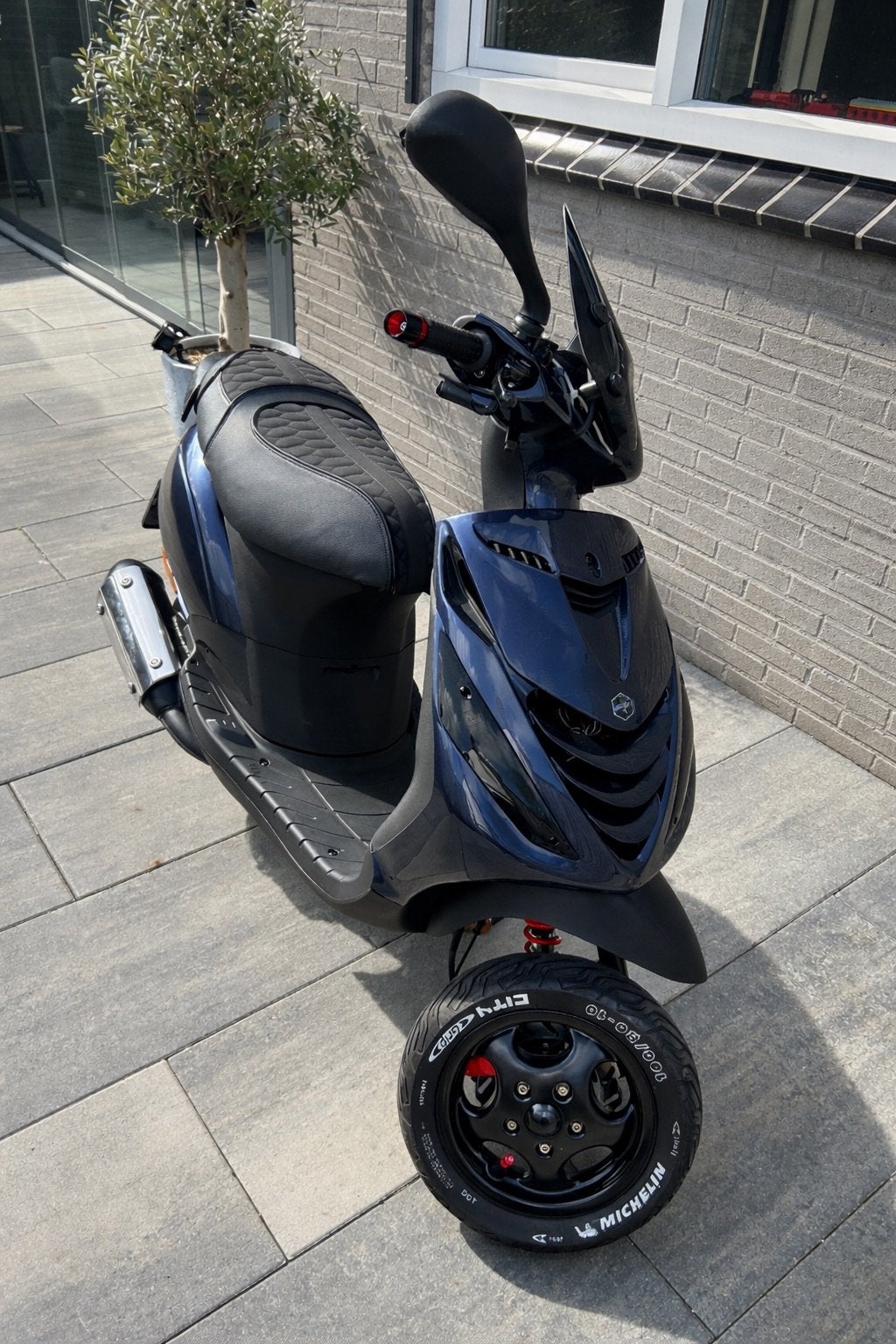 Zip 125 a1, Fietsen en Brommers, Scooters | Piaggio, Ophalen, Zo goed als nieuw, Benzine, Zip