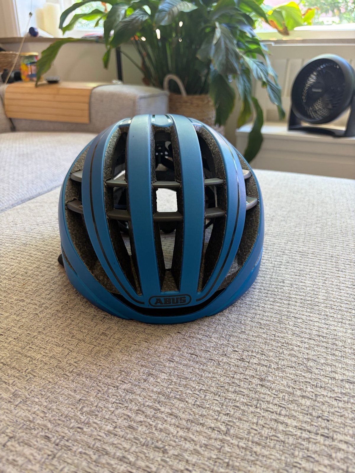 Abus Aventor Fietshelm Maat L - Zo goed als nieuw, Ophalen, Zo goed als nieuw, L, Heer of Dame