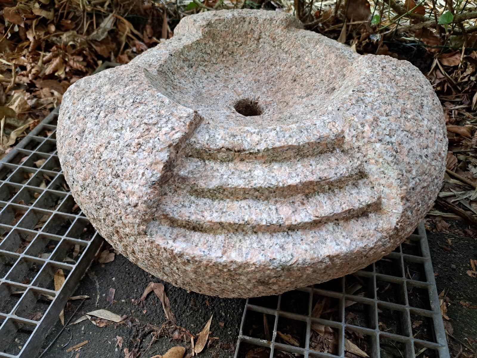 Granieten waterornament met pomp - 39cm diameter, Ophalen, Gebruikt