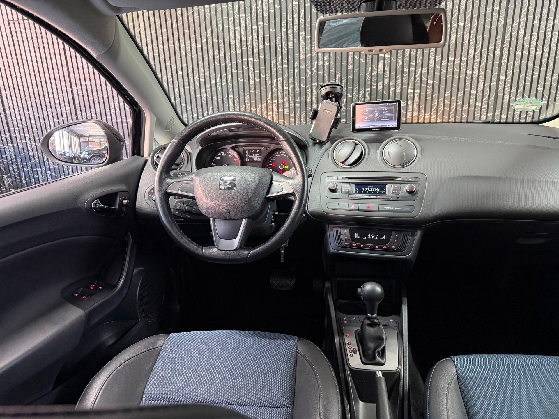 Seat Ibiza SC 1.2 TSI FR Automaat | Airco | 5dr, Auto's, Gebruikt, 4 cilinders, 19 km/l, Geïmporteerd