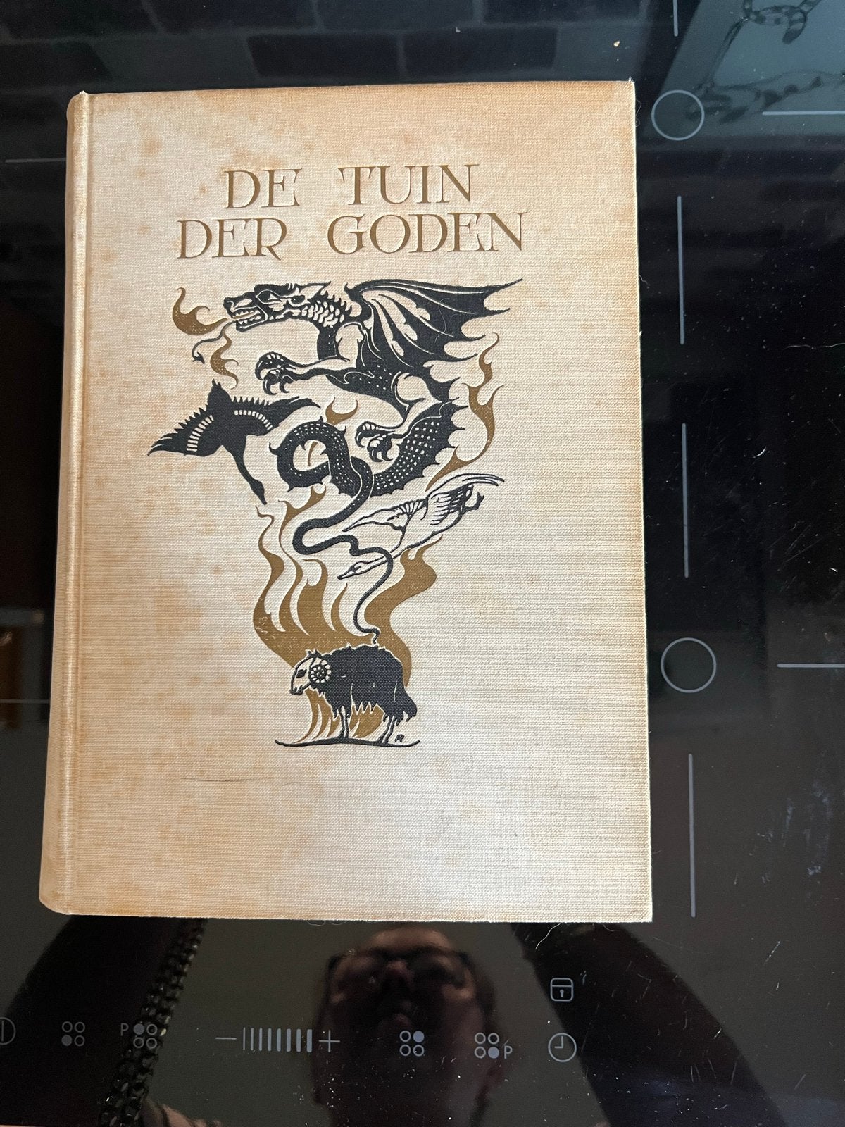 De Tuin der Goden - Geïllustreerd door Anton Pieck, Boeken, Ophalen of Verzenden, Gelezen