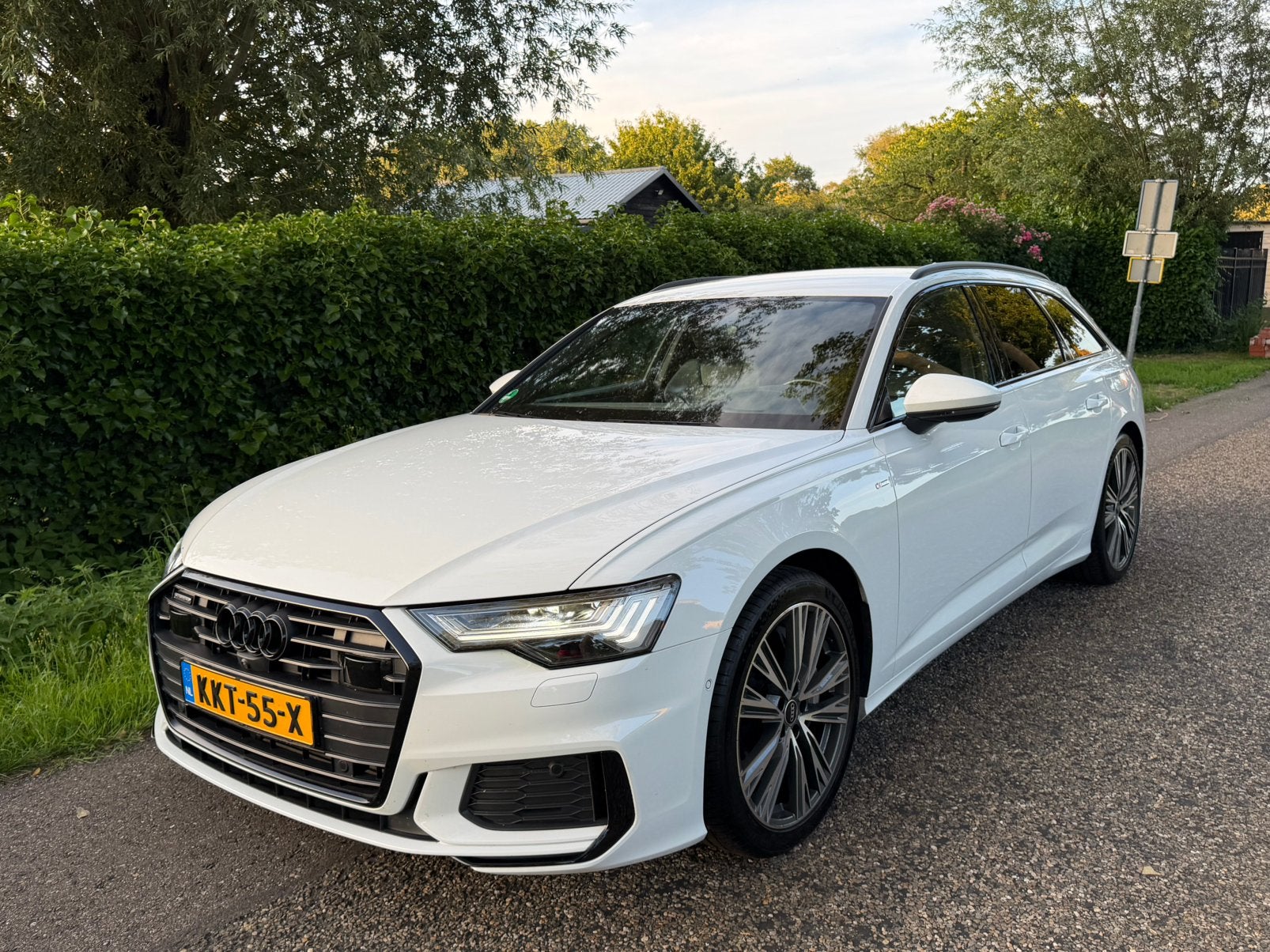 Audi A6 Tfsi e Quattro hybride S Tronic 2022 Wit metallic, Automaat, Wit, Plug-in hybride, Stationwagon