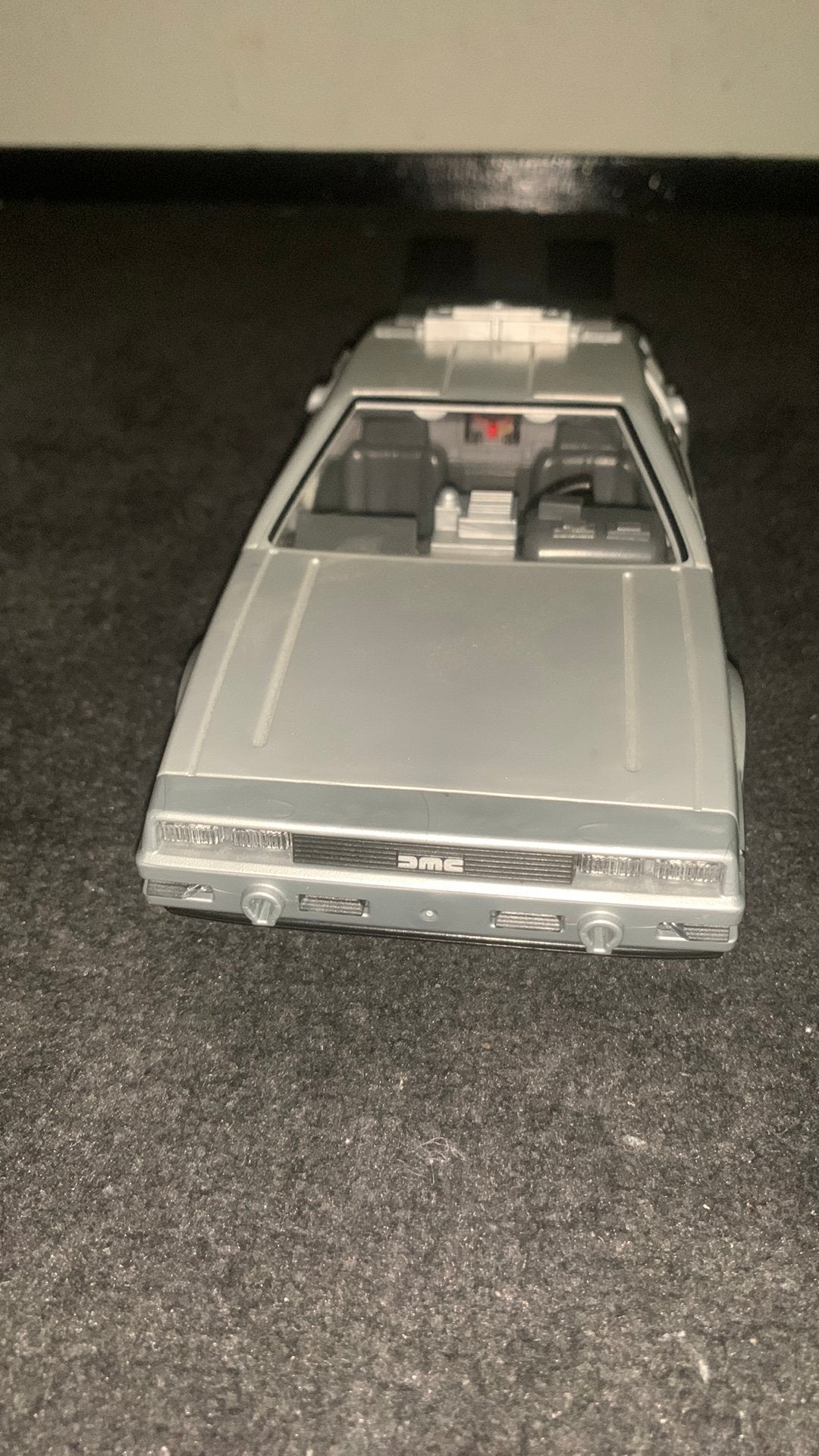 Back to the future, Ophalen, Zo goed als nieuw, Auto