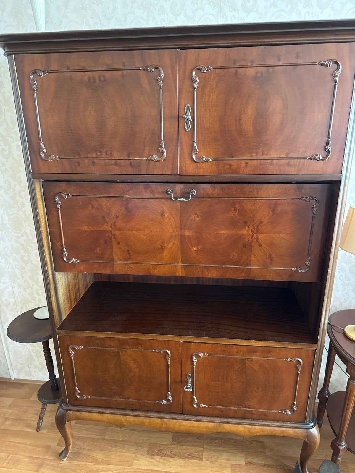 Prachtige noten kast met secretaire functie, Antiek en Kunst, Antiek | Meubels | Kasten, Ophalen