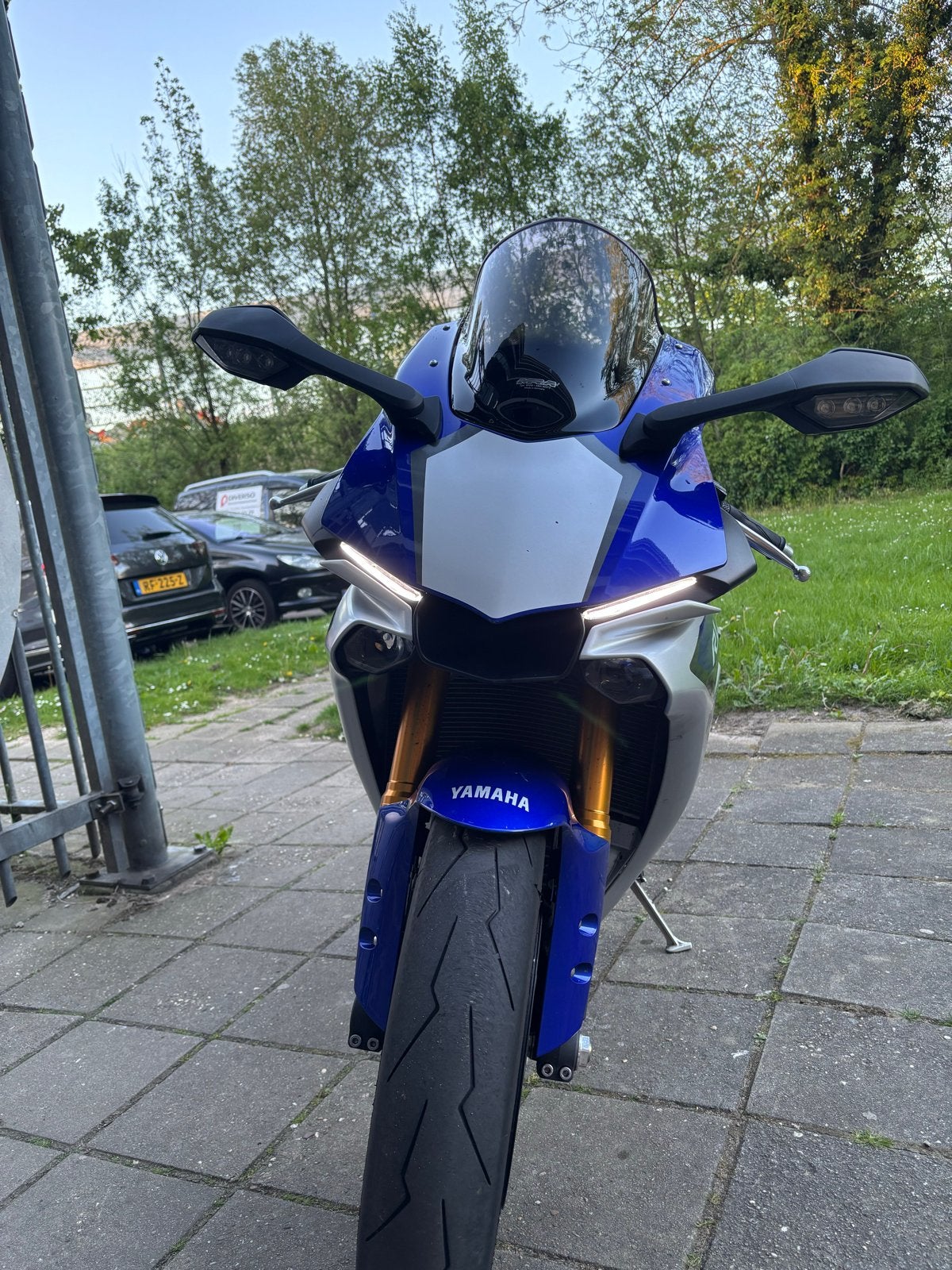 Yamaha YZF-R1 Super Sport Motorfiets, Sportuitlaat, 4 cilinders, Motorrijbewijs A, Gebruikt