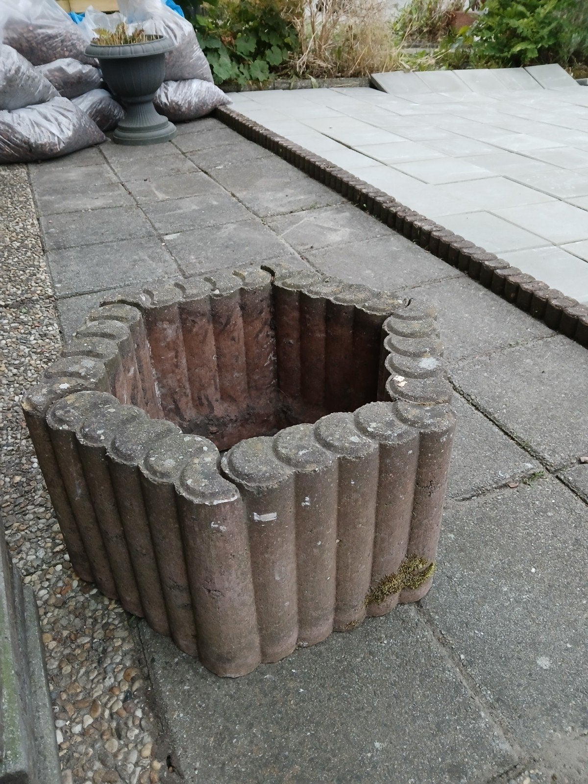 groot beton palisade bloempot rood, Ophalen, Gebruikt, Minder dan 100 cm, 25 tot 50 cm