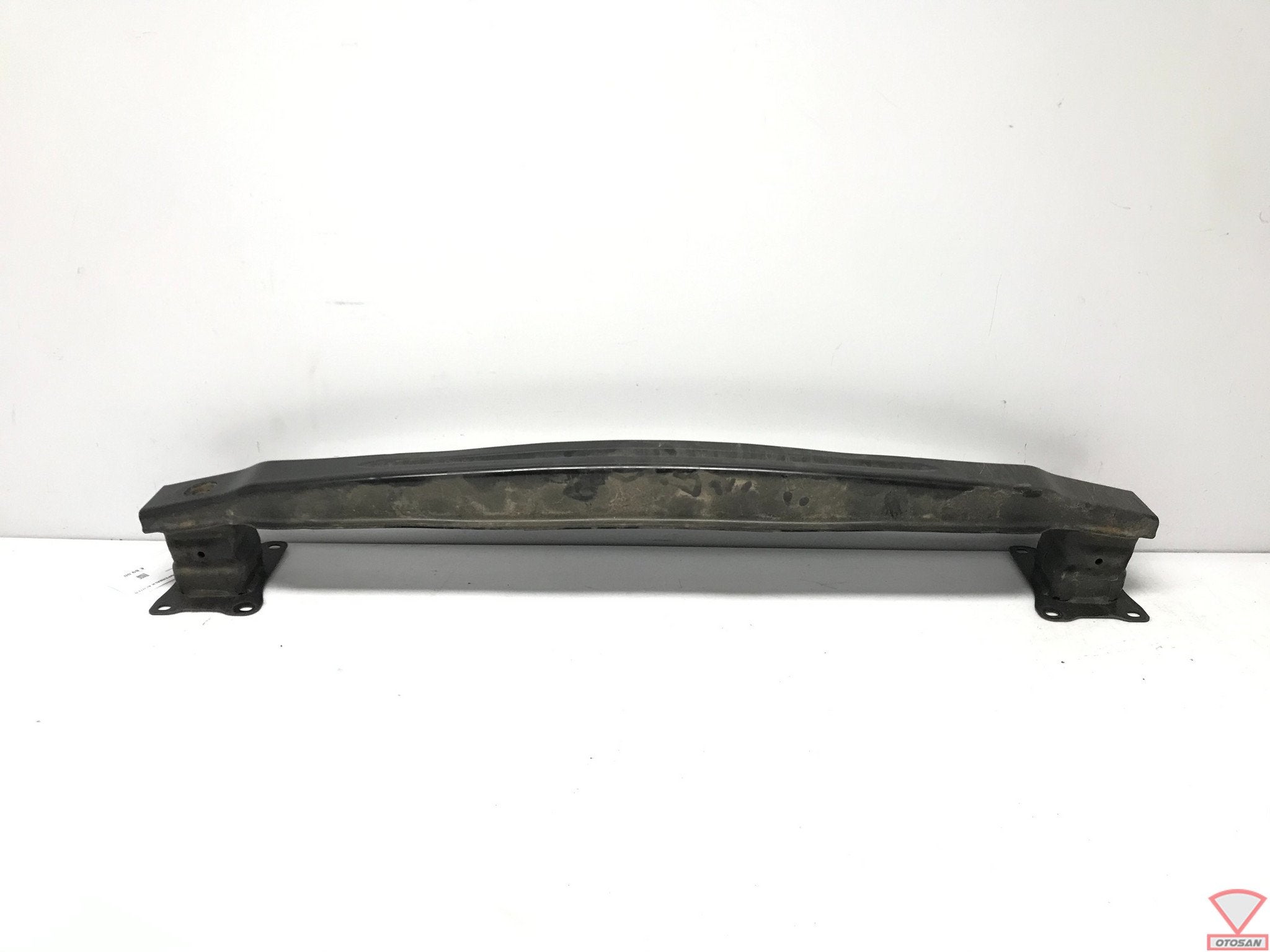 Seat Leon 5F Bumperbalk Achter Origineel!, Gebruikt, Autovia A-2, Km 585 585
08760  Martorell, ES, Ophalen of Verzenden, SEAT S.A.