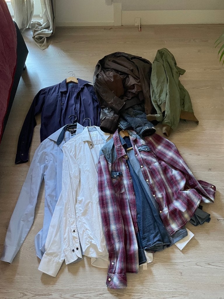 gratis mannen kleding + dekbed, Kleding | Heren, T-shirts, Ophalen, Gedragen, Overige maten