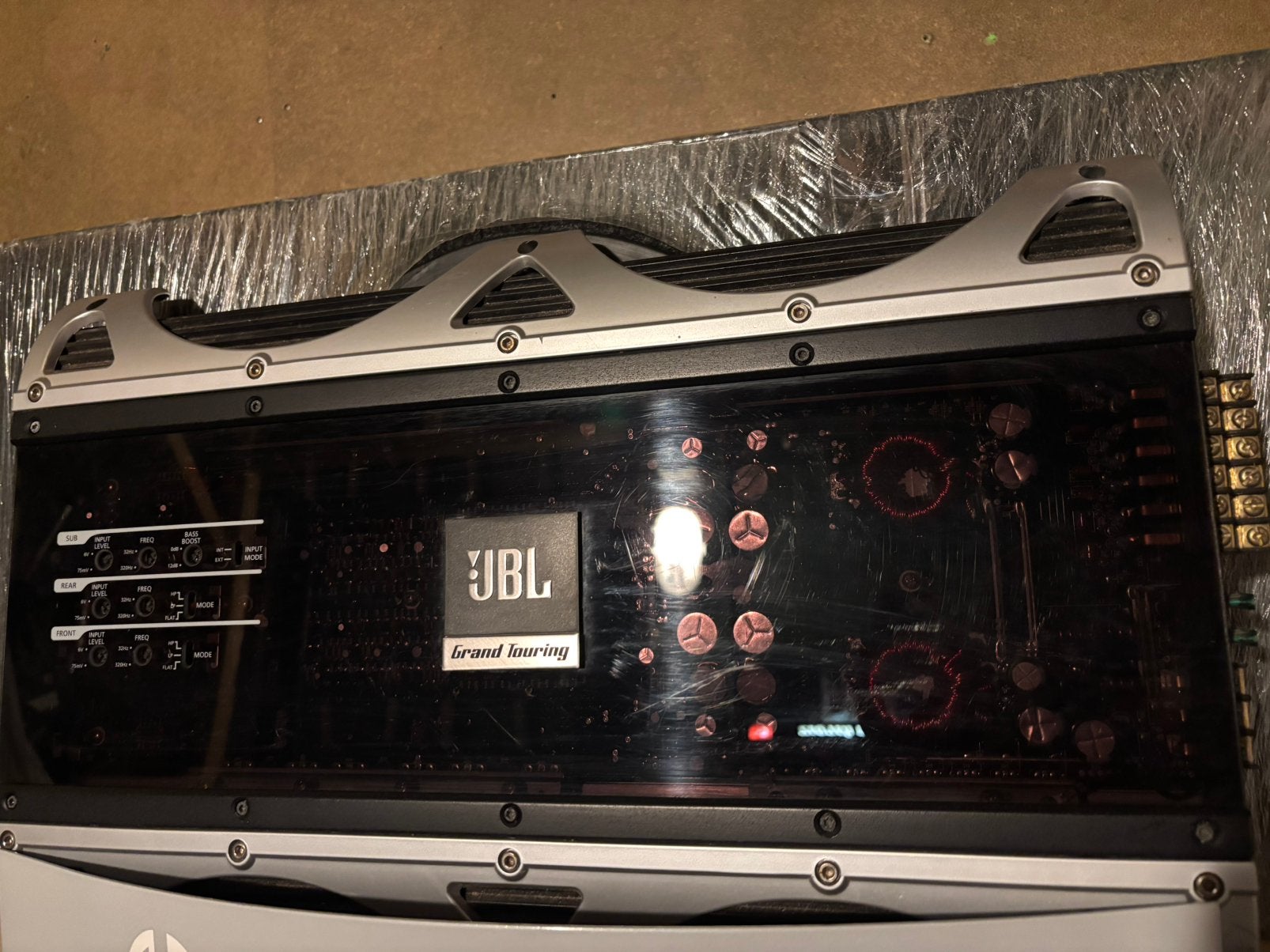 JBL Ground Touring GTO 755.6 Versterker, Ophalen of Verzenden, Zo goed als nieuw