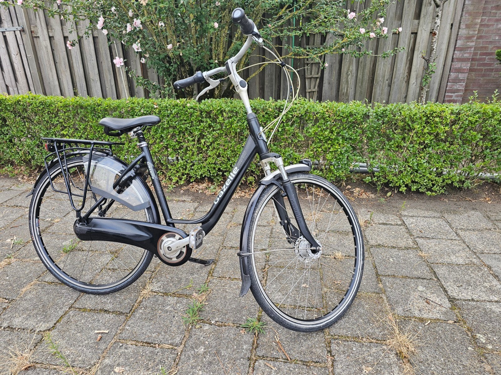 Gazelle Damesfiets - Comfortabel en Betrouwbaar, Fietsen en Brommers, Fietsen | Dames | Damesfietsen, Ophalen, Gebruikt, Velgrem