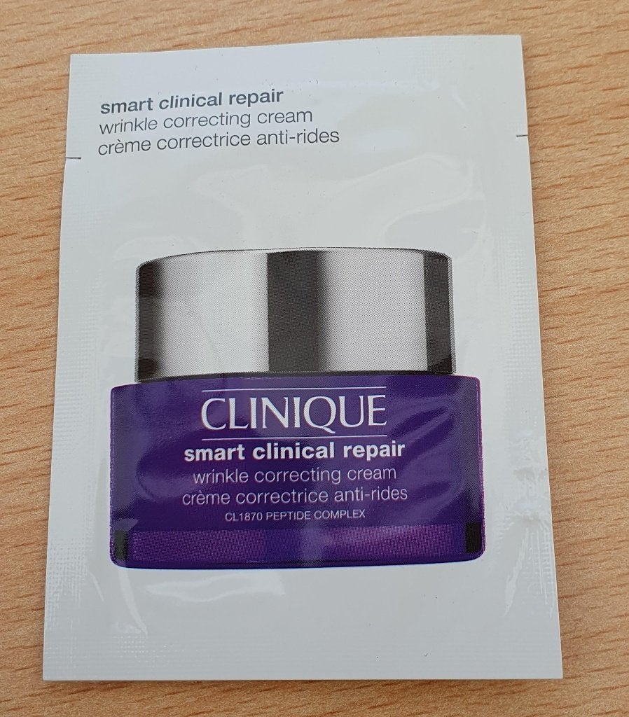 Clinique Smart Clinical Repair Wrinkle Correcting Cream 1ml, Ophalen of Verzenden, Nieuw, Gehele gezicht, Verzorging