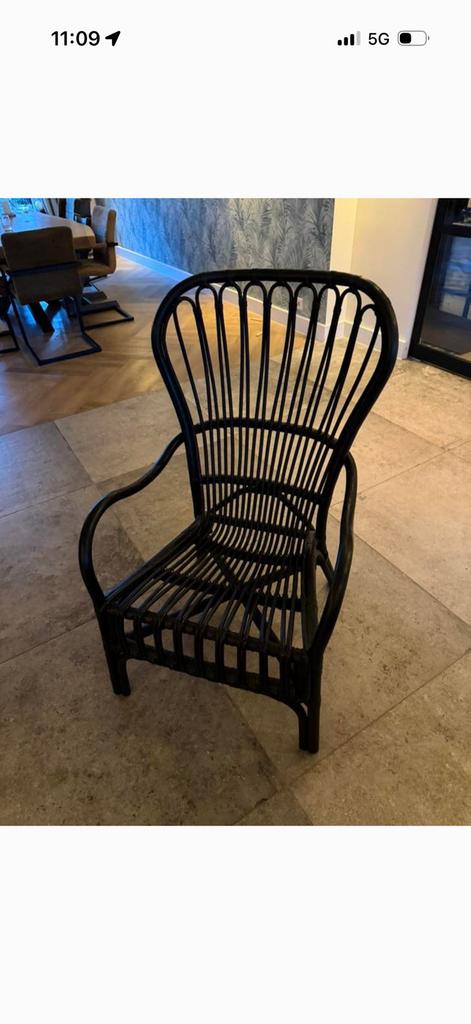 Voorleesstoel / tuinstoel rotan zwart, Ophalen, Zo goed als nieuw, Rotan