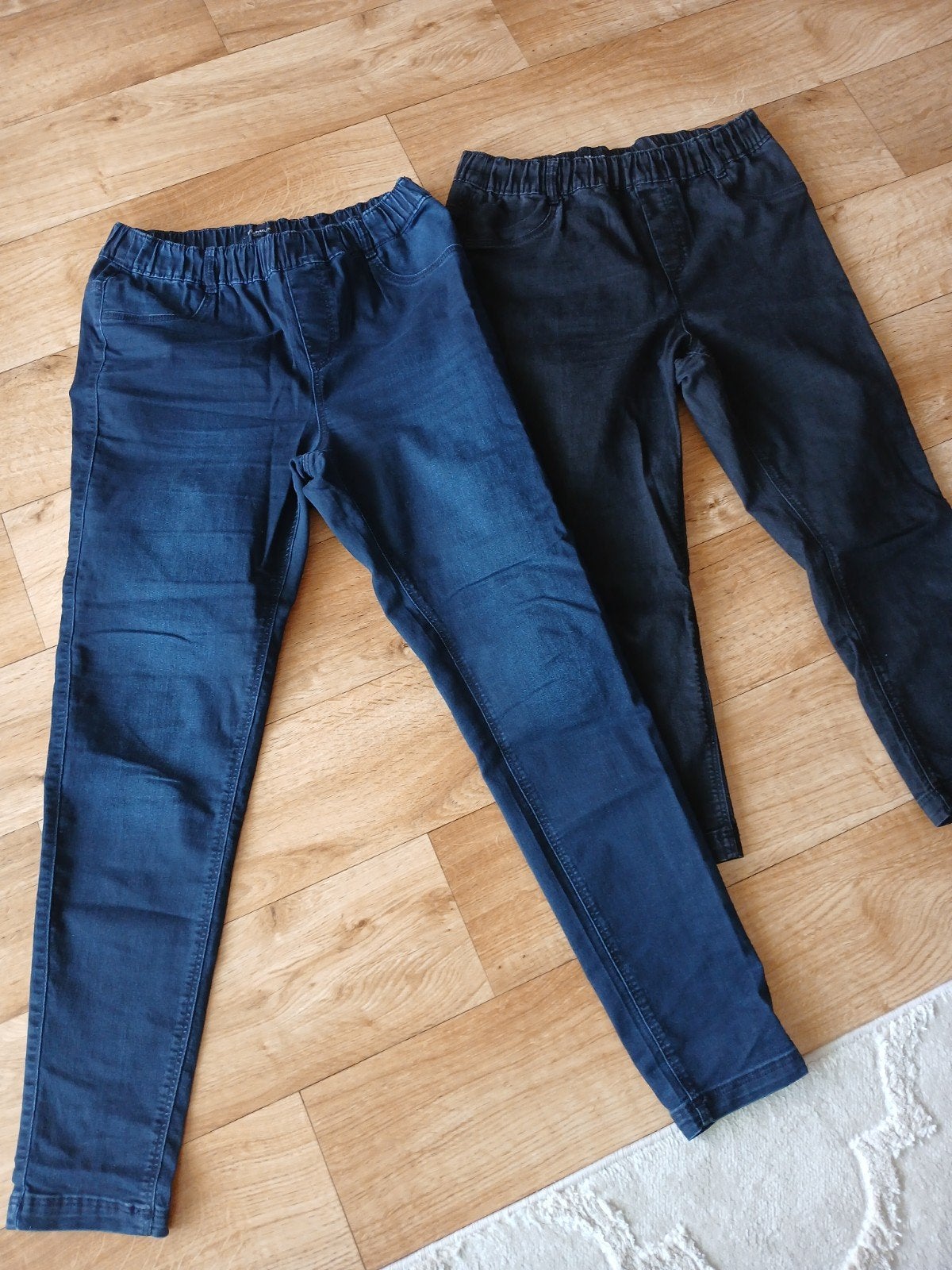 2 treggings M&S Mode, Kleding | Dames, Broeken en Pantalons, Ophalen, Zwart, Maat 42/44 (L), Zo goed als nieuw