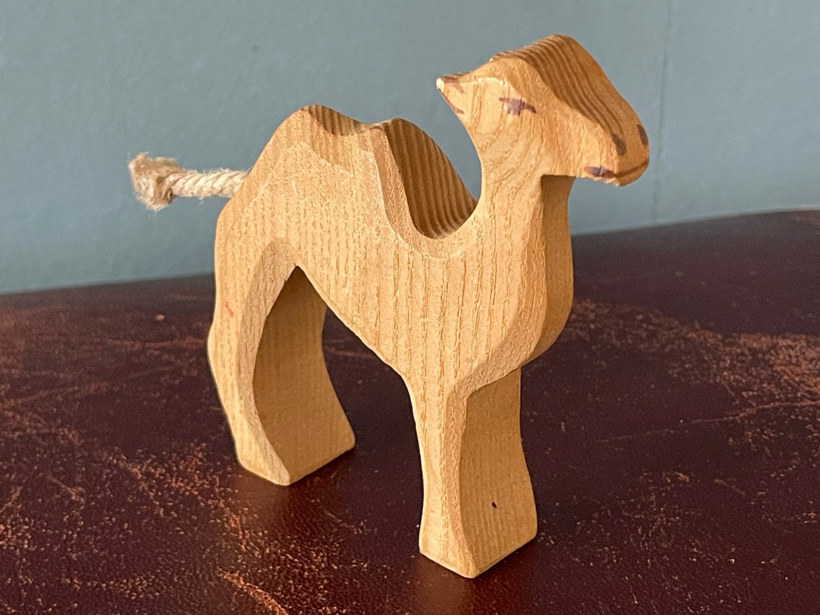 Ostheimer houten kameel - klein (10 cm), Ophalen of Verzenden, Gebruikt, Overige typen