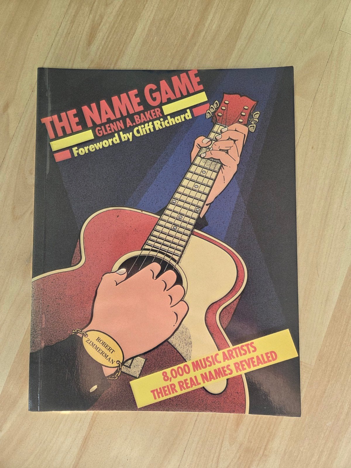 The Name Game: 8.000 artiestennamen onthuld, Boeken, Ophalen of Verzenden, Zo goed als nieuw, Artiest, Glenn A. Baker