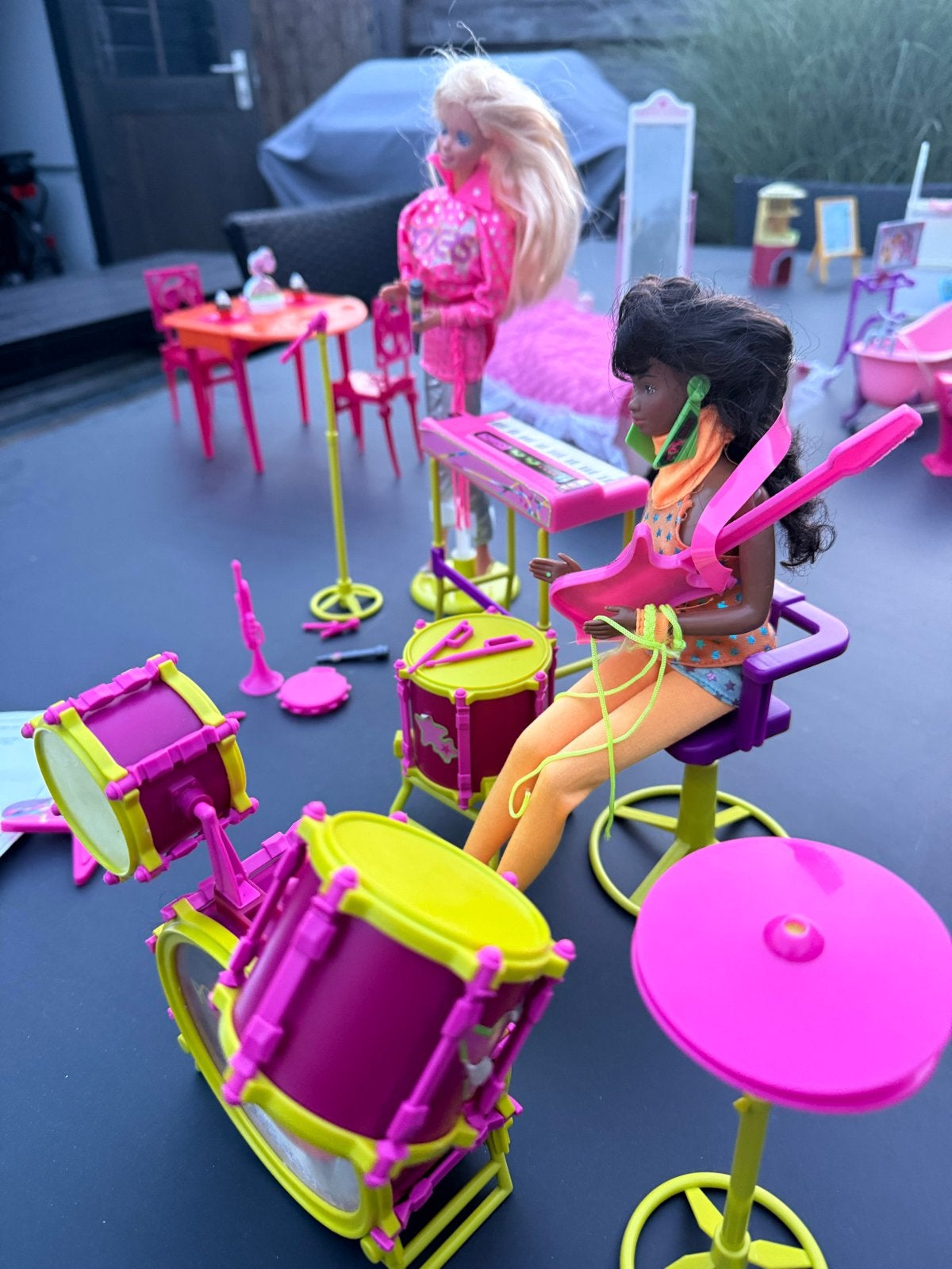 Foto 4 van Vintage Popster Rockband Barbie Set - 1985