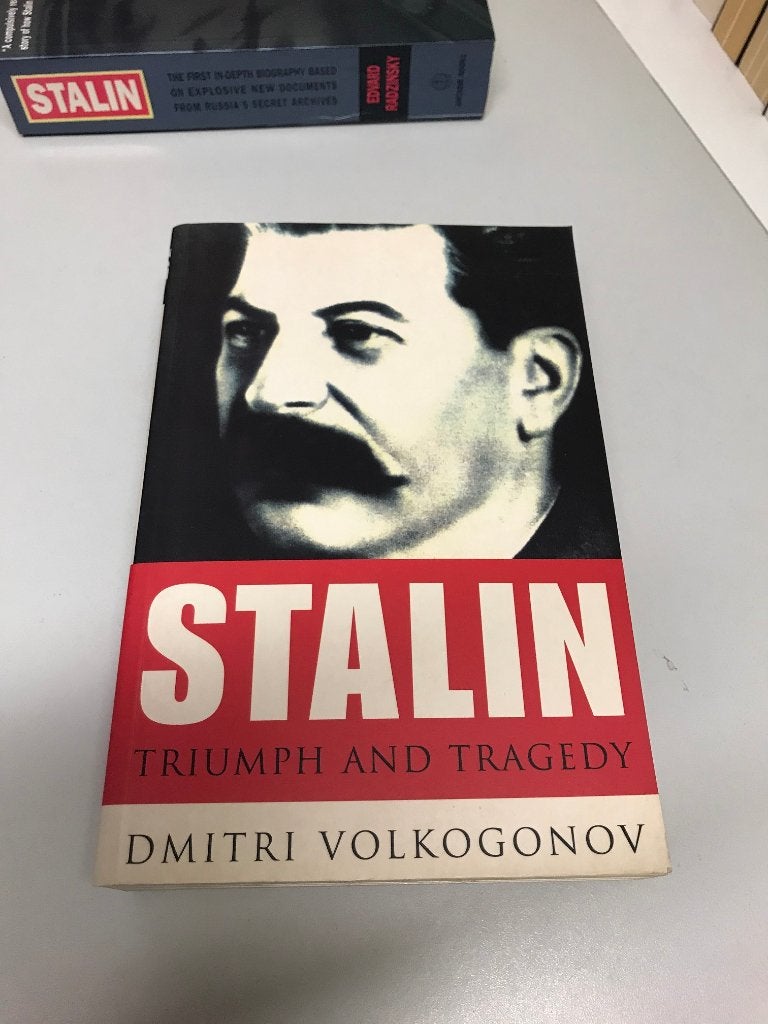 Stalin Triumph and Tragedy, Ophalen of Verzenden, Tweede Wereldoorlog, Gelezen, Algemeen