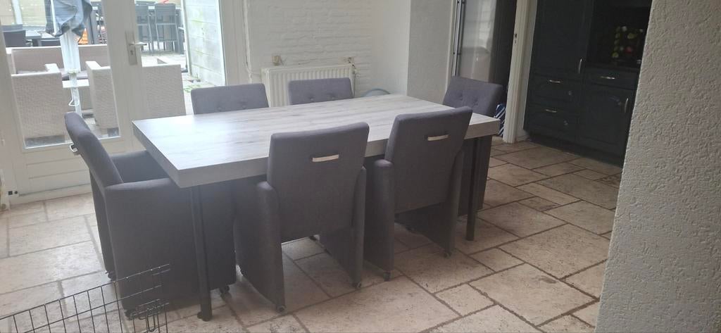 Moderne eettafel met 6 stoelen - Grijs/Houtlook, Overige houtsoorten, Gebruikt, 150 tot 200 cm, Modern