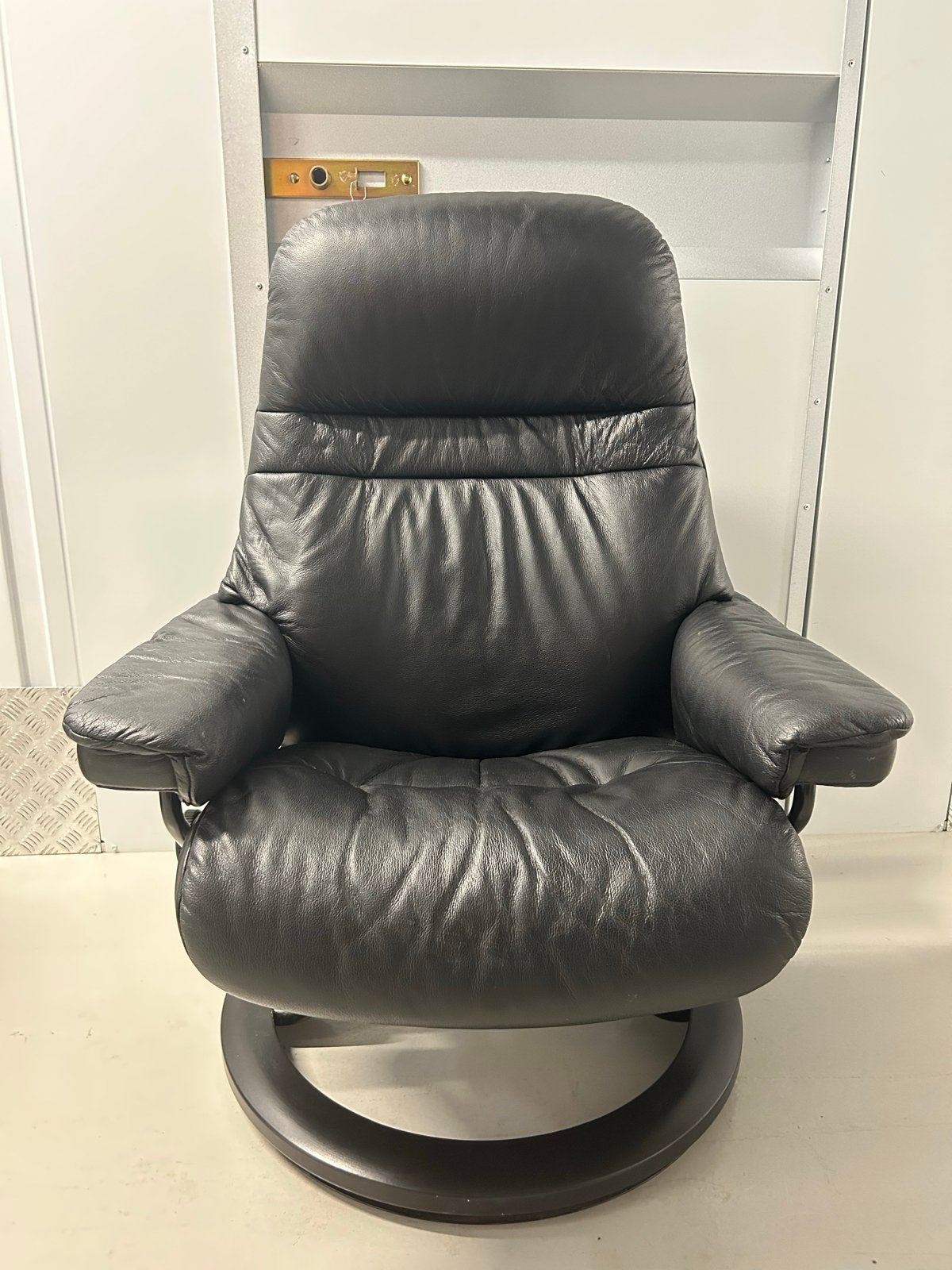 Stressless Consul Classic Relaxfauteuil met Voetenbank, Huis en Inrichting, Ophalen, Zo goed als nieuw, Leer, 75 tot 100 cm