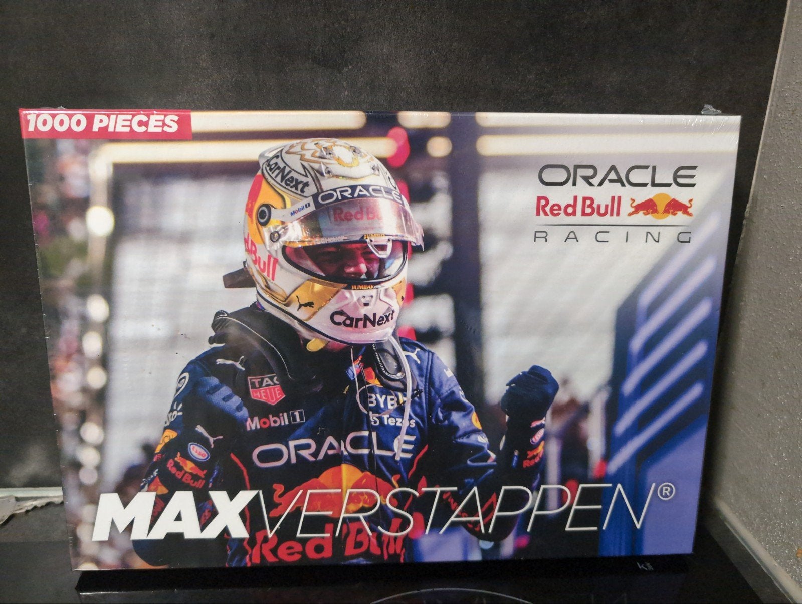 Max Verstappen Puzzel - Gloednieuw en Geseald (1000 stukjes), Hobby en Vrije tijd, Ophalen, 500 t/m 1500 stukjes, Nieuw, Legpuzzel
