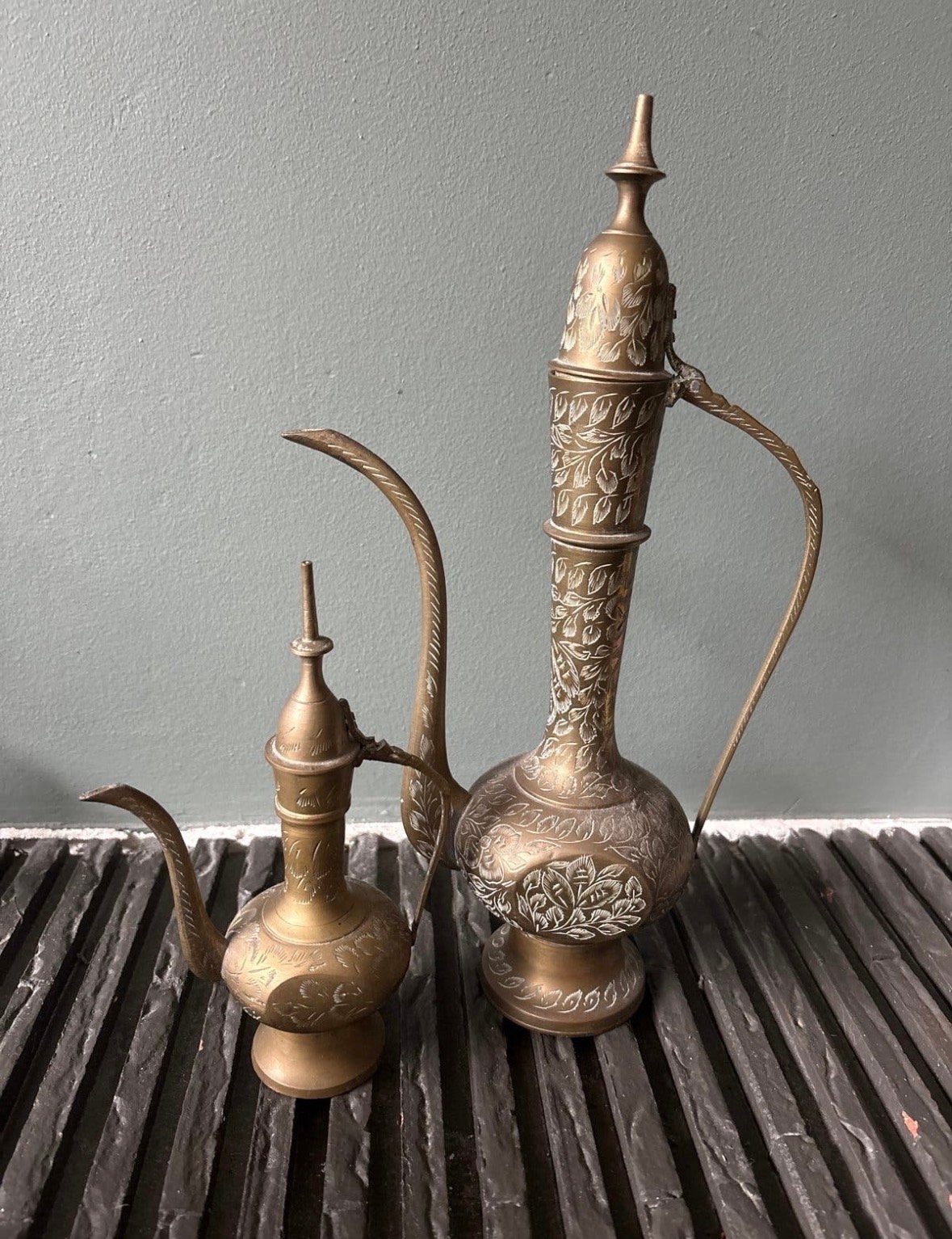 Set van 2 Vintage Messing Indiase Waterkannen met Gravures, Ophalen of Verzenden