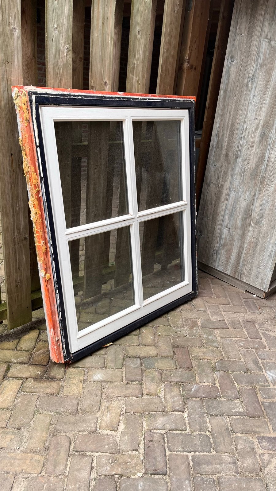 Hardhouten kozijn 124x140 met enkel glas, Ophalen, Gebruikt, Raamkozijn, Inclusief glas