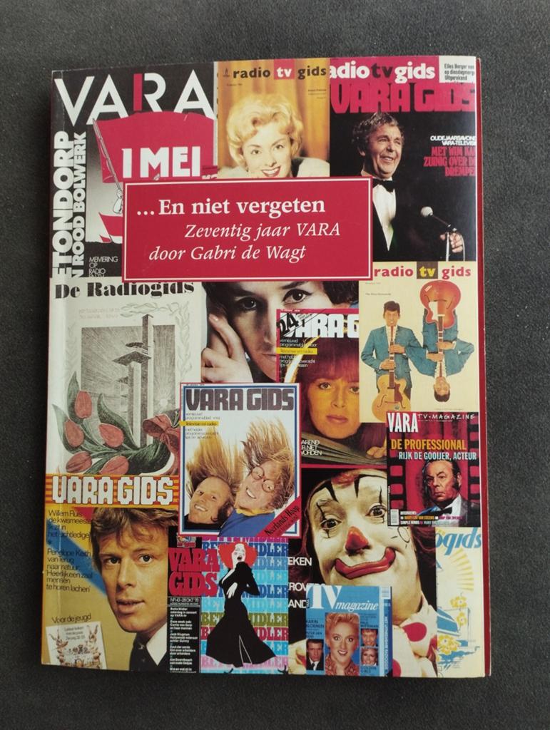 SPECIALE UITGAVE 70 JAAR VARA DOOR GABRI DE WAGT, Boeken, Ophalen of Verzenden, Gelezen