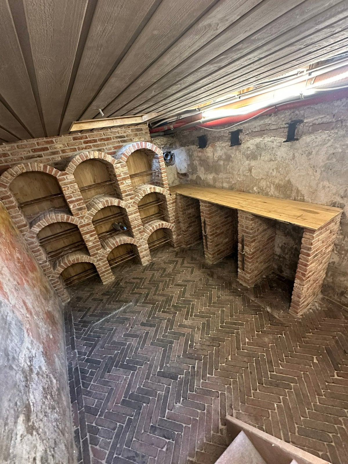 Gebakken waaltjes - 6 a 7 m2, Ophalen, Gebruikt, 5 tot 10 m², Klinkers