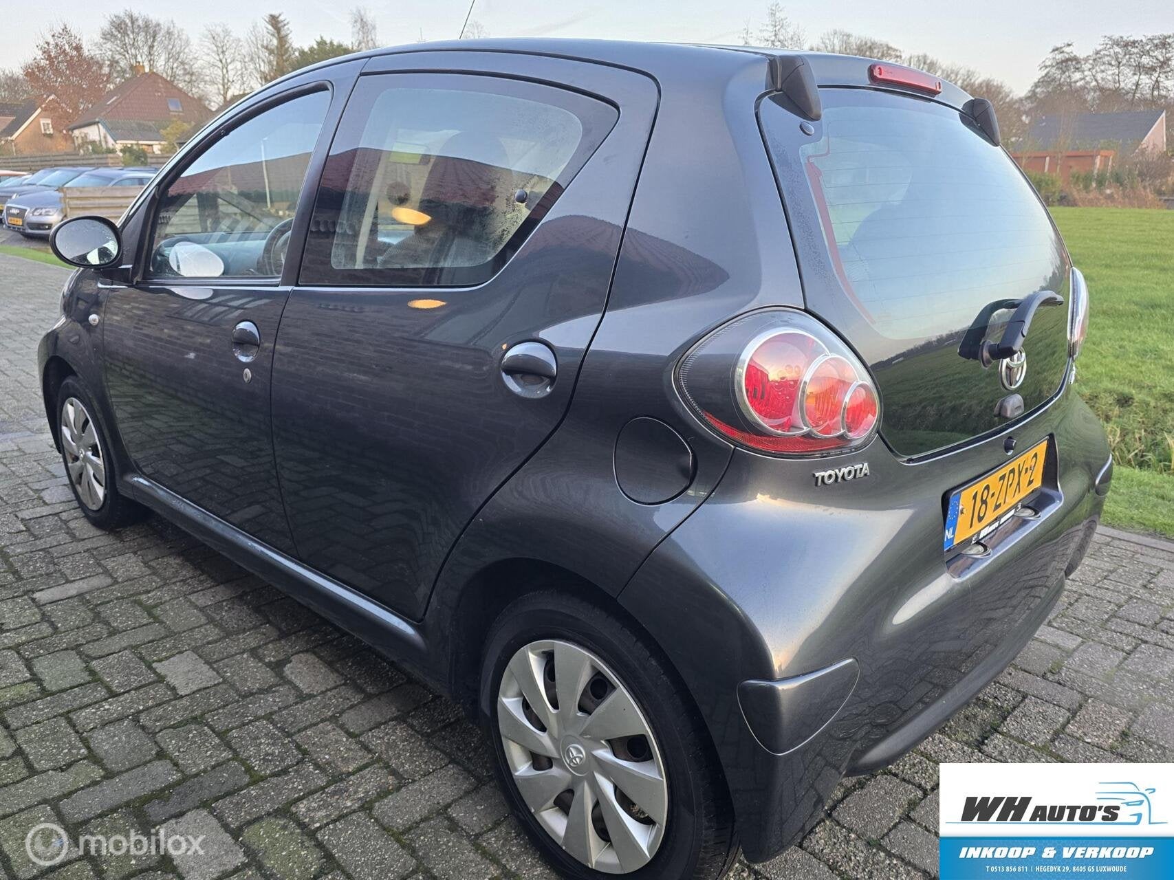Toyota Aygo 1.0 VVT-i Aspiration, Voorwielaandrijving, Euro 5, Gebruikt, 4 stoelen